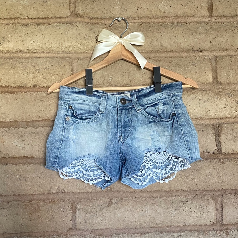 (Women’s) Shorts